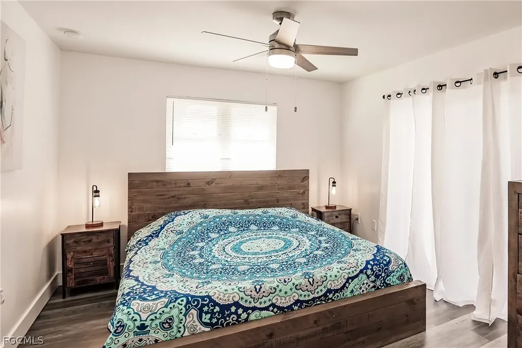 1942 Roseate Lane Sanibel FL 33957