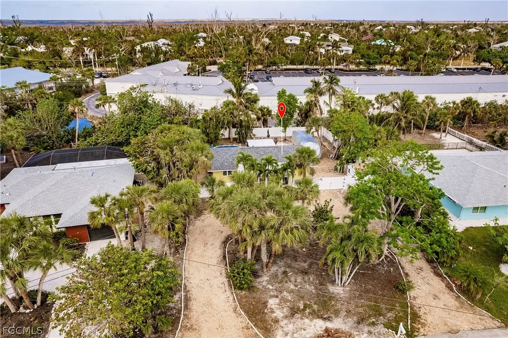 1942 Roseate Lane Sanibel FL 33957