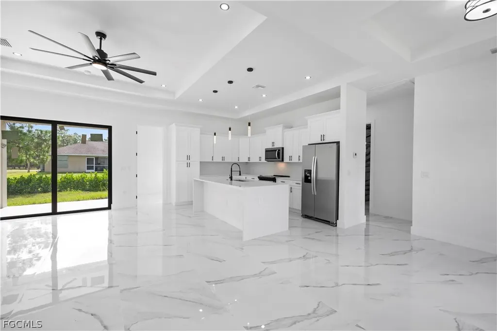 719 Fullerton Avenue S Lehigh Acres FL 33974