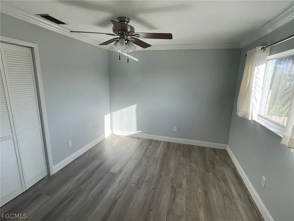 5029 SW 11th Place Cape Coral FL 33914