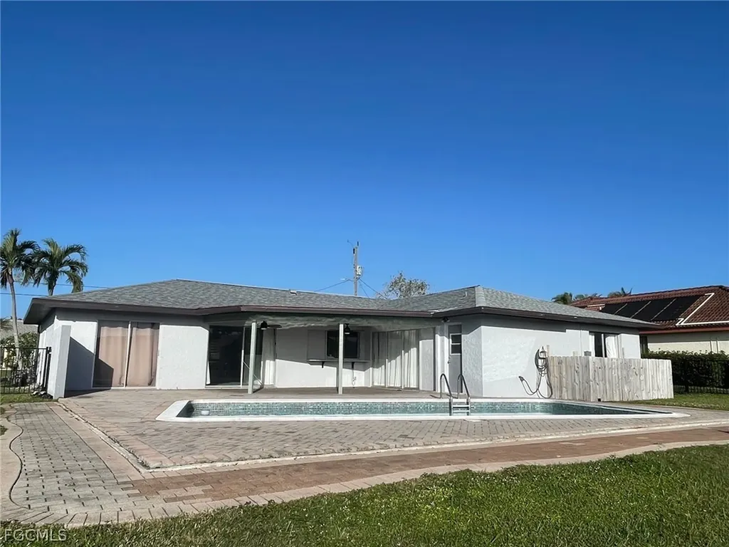 5029 SW 11th Place Cape Coral FL 33914