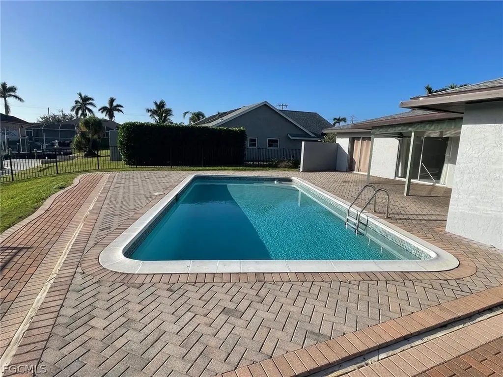 5029 SW 11th Place Cape Coral FL 33914