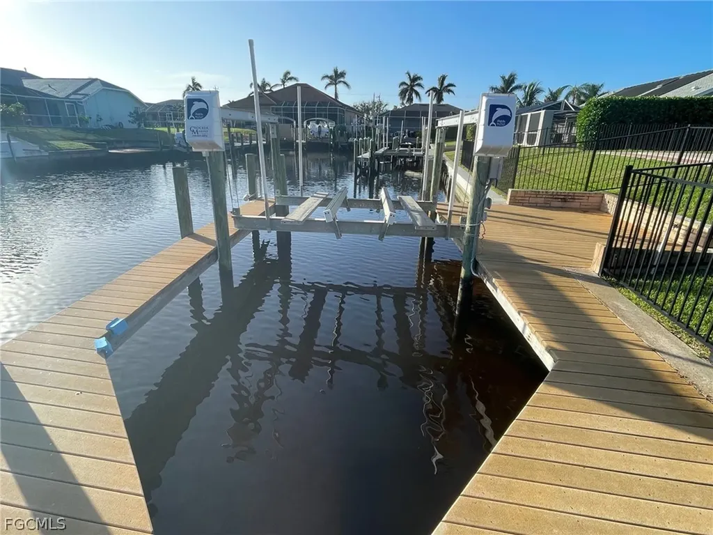 5029 SW 11th Place Cape Coral FL 33914