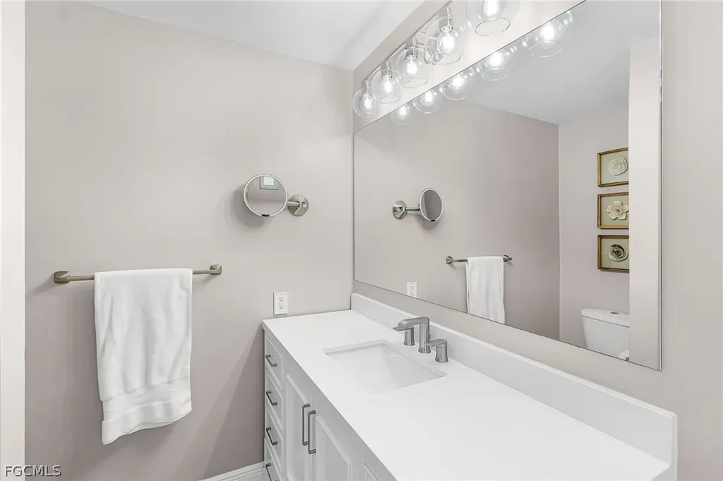 1220 Everest Parkway Cape Coral FL 33904