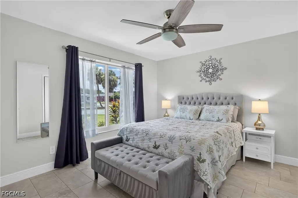1220 Everest Parkway Cape Coral FL 33904