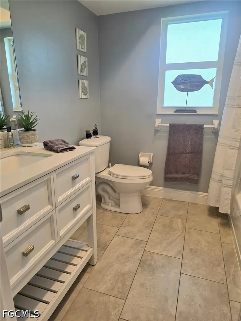 1220 Everest Parkway Cape Coral FL 33904