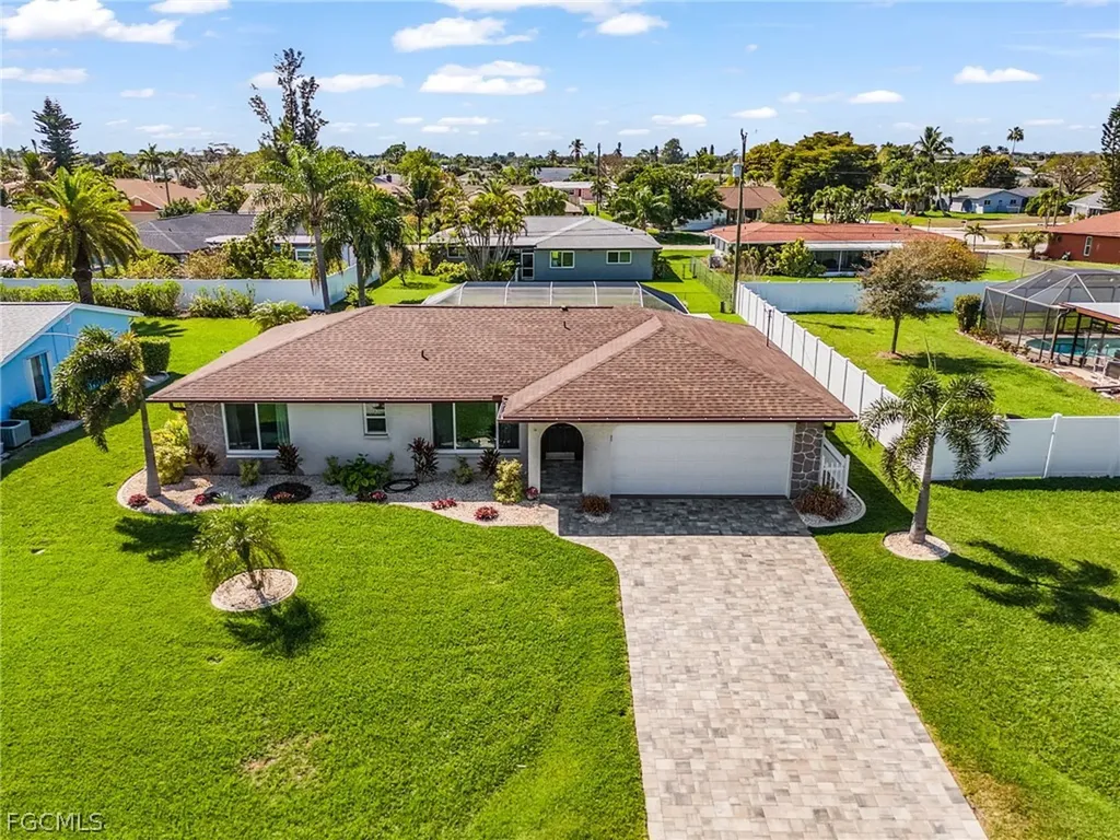 1220 Everest Parkway Cape Coral FL 33904