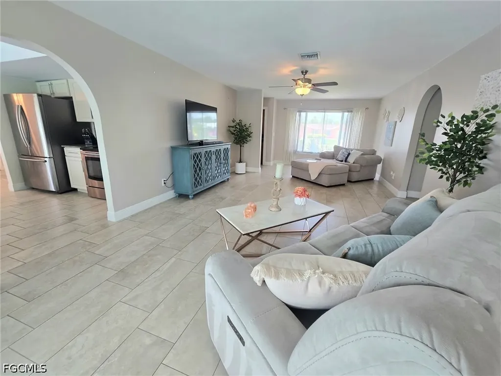 1220 Everest Parkway Cape Coral FL 33904