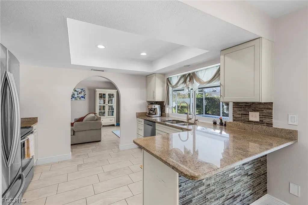 1220 Everest Parkway Cape Coral FL 33904