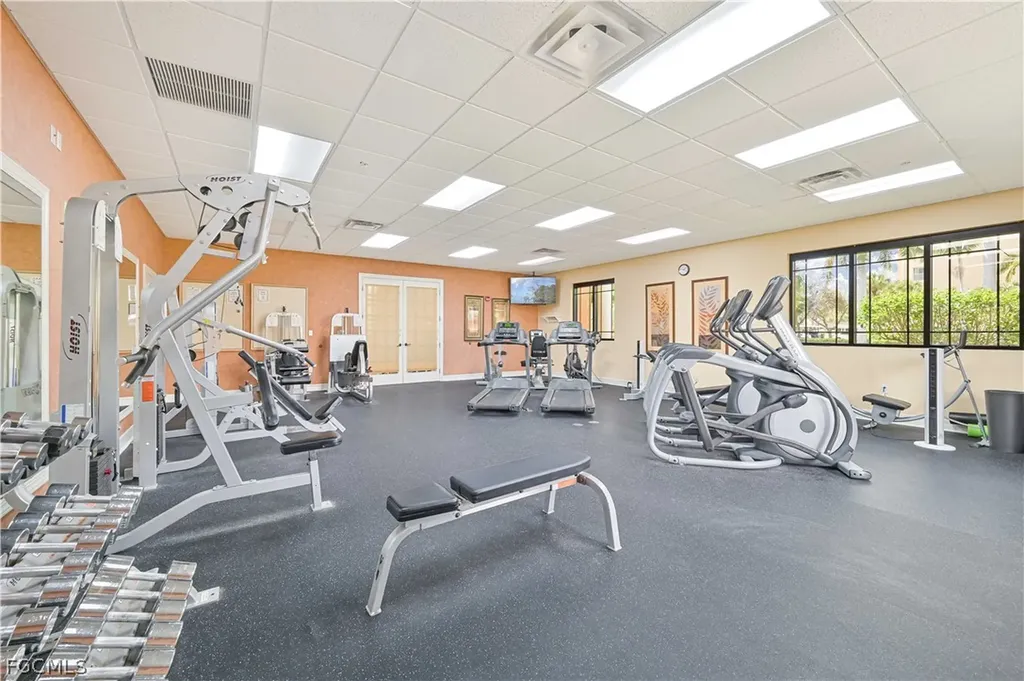 8251 Pathfinder Loop Fort Myers FL 33919