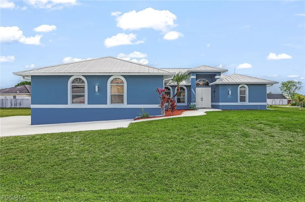 6861 Cadet Avenue Fort Myers FL 33905