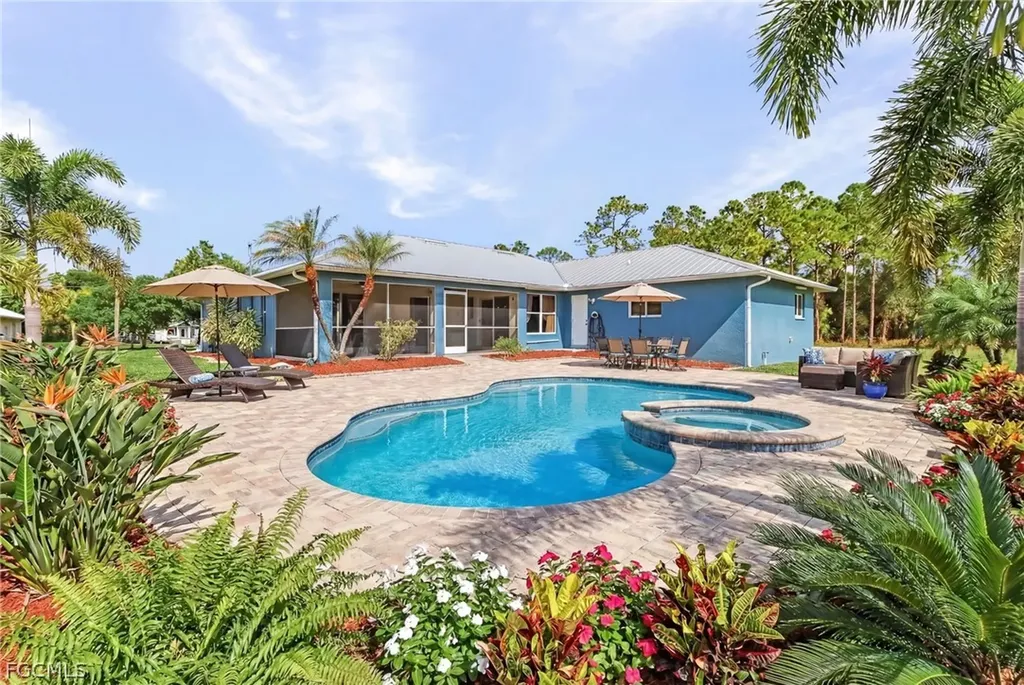 6861 Cadet Avenue Fort Myers FL 33905