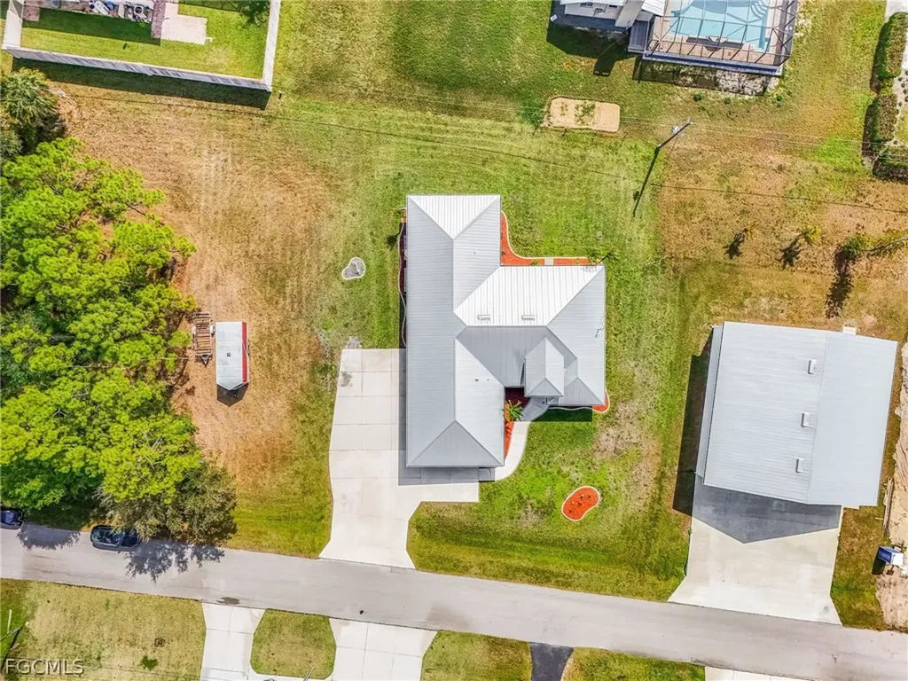 6861 Cadet Avenue Fort Myers FL 33905
