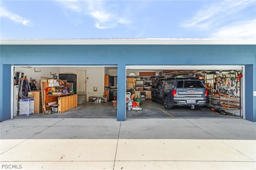 6861 Cadet Avenue Fort Myers FL 33905