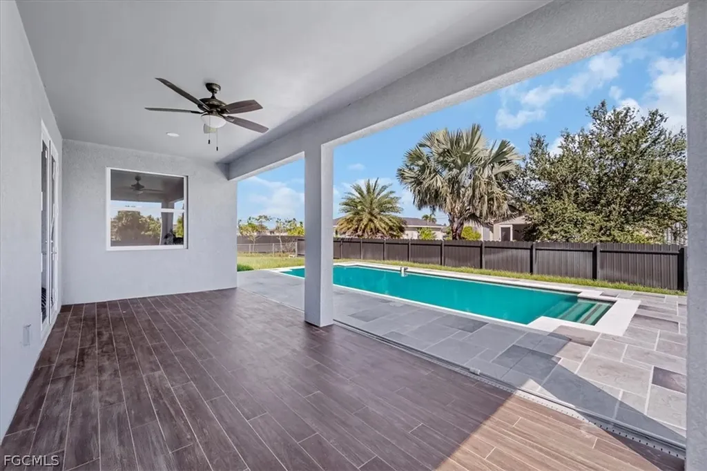2317 Kismet Parkway W Cape Coral FL 33993