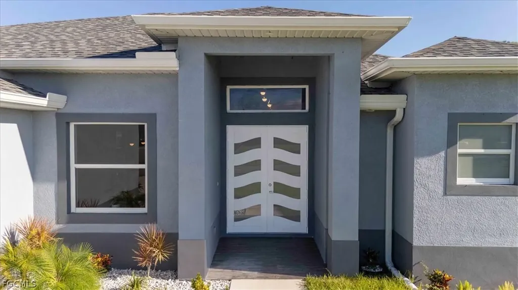 2317 Kismet Parkway W Cape Coral FL 33993