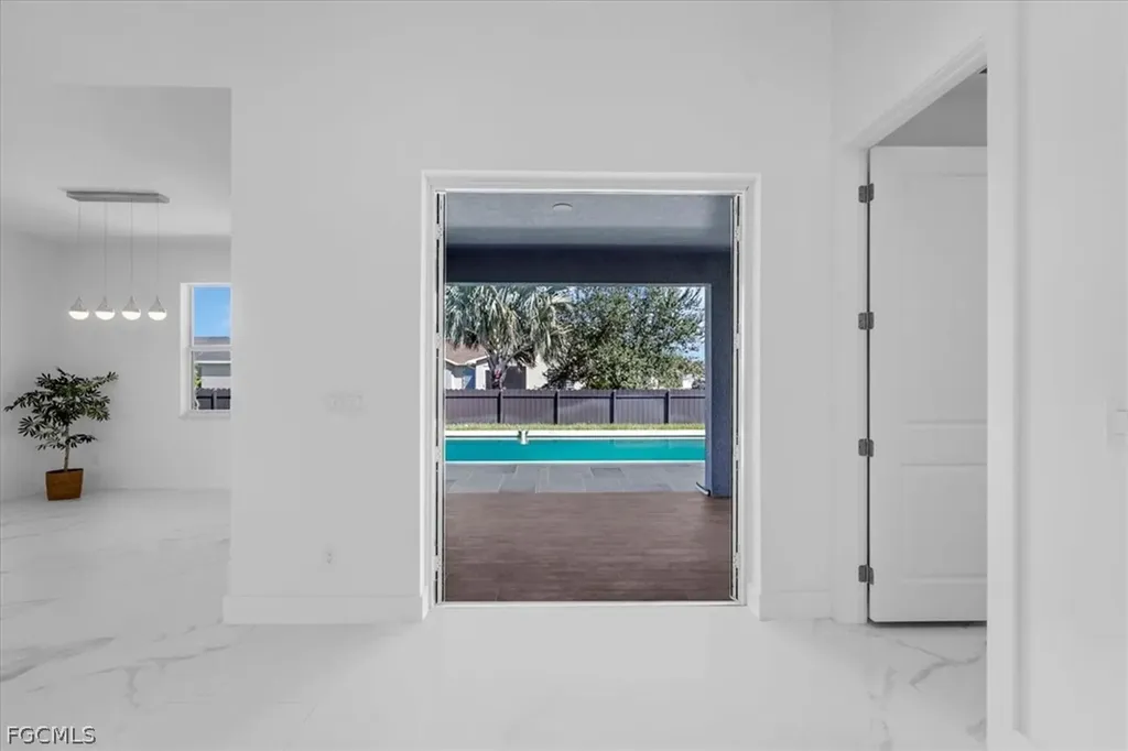 2317 Kismet Parkway W Cape Coral FL 33993