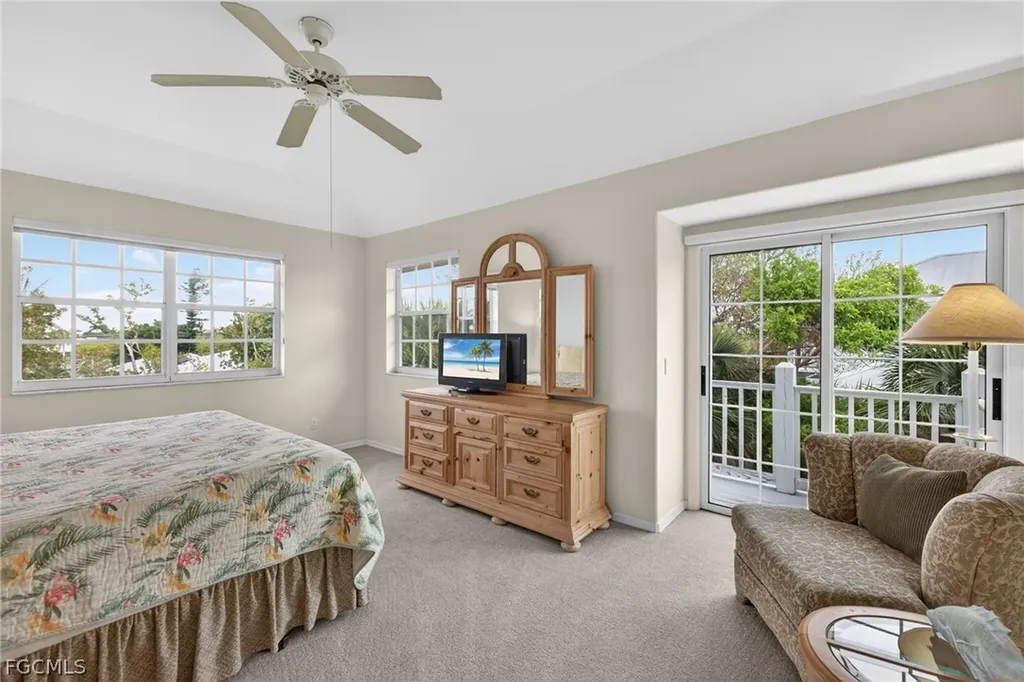 927 Almas Court Sanibel FL 33957