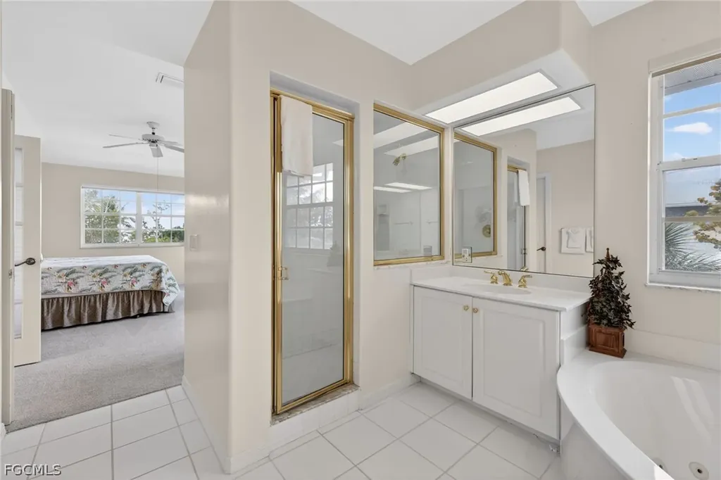 927 Almas Court Sanibel FL 33957