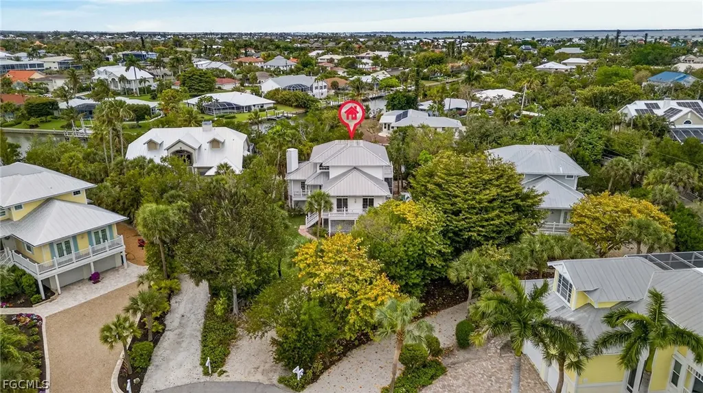 927 Almas Court Sanibel FL 33957