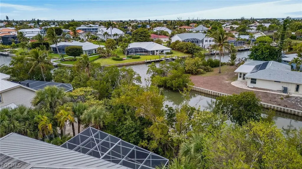 927 Almas Court Sanibel FL 33957