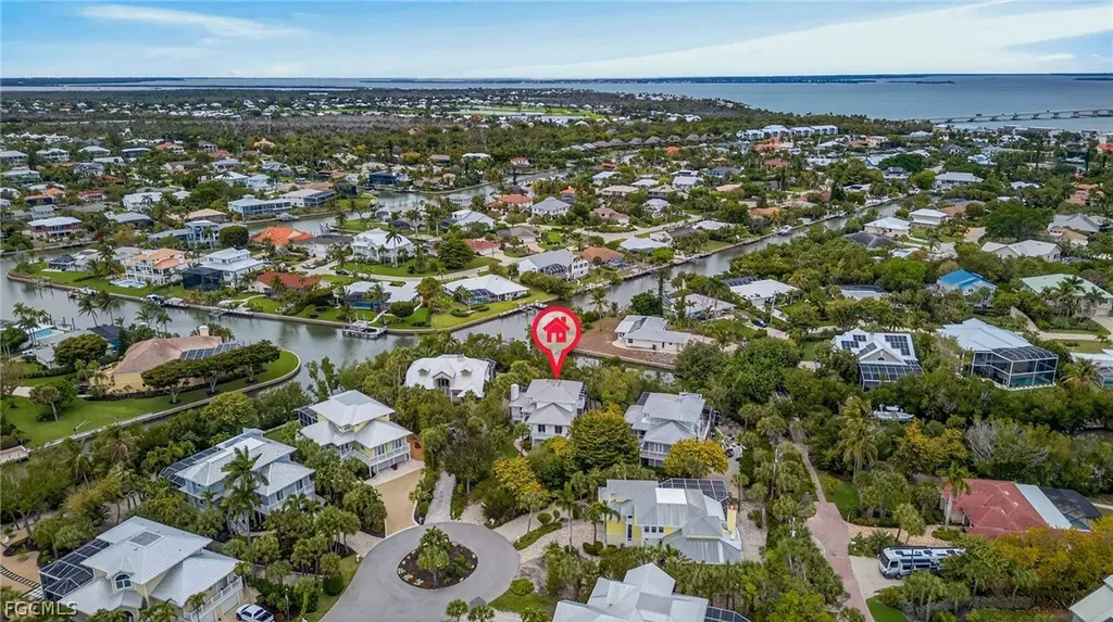 927 Almas Court Sanibel FL 33957
