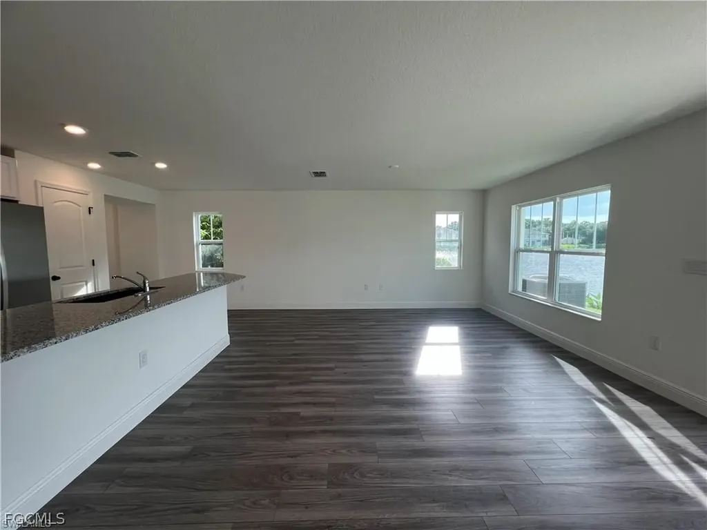 6391 Brant Bay Boulevard North Fort Myers FL 33917