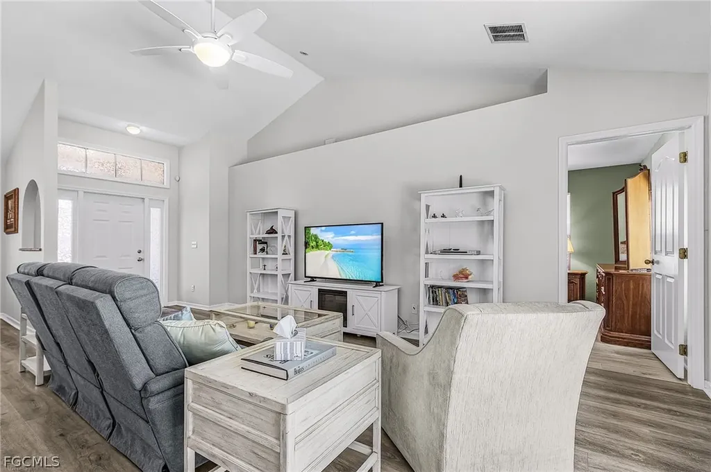 3852 Stabile Road St. James City FL 33956