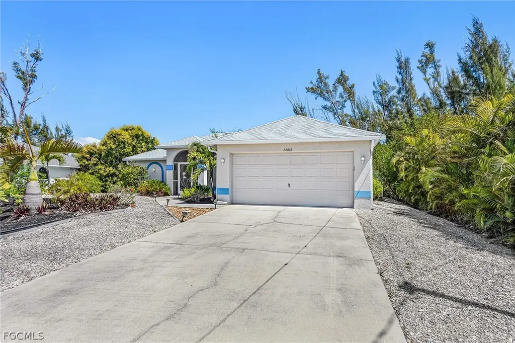 3852 Stabile Road St. James City FL 33956