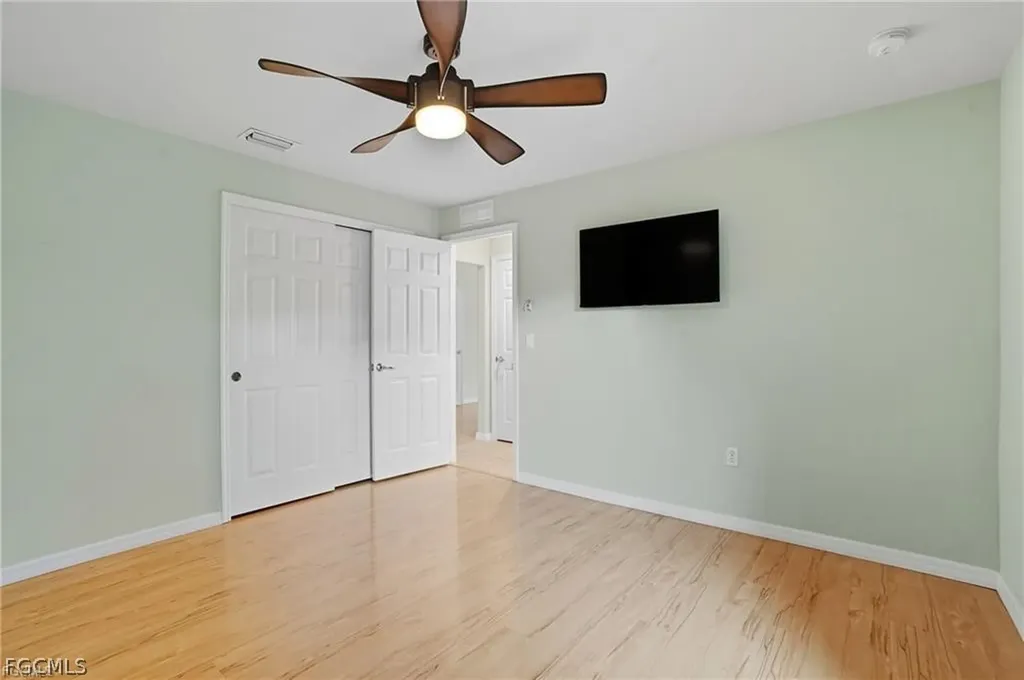 2427 Woodbourne Place Cape Coral FL 33991