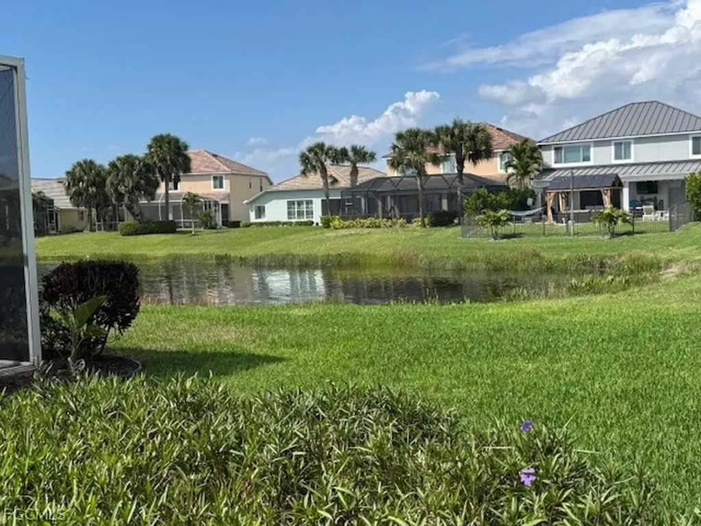 2427 Woodbourne Place Cape Coral FL 33991