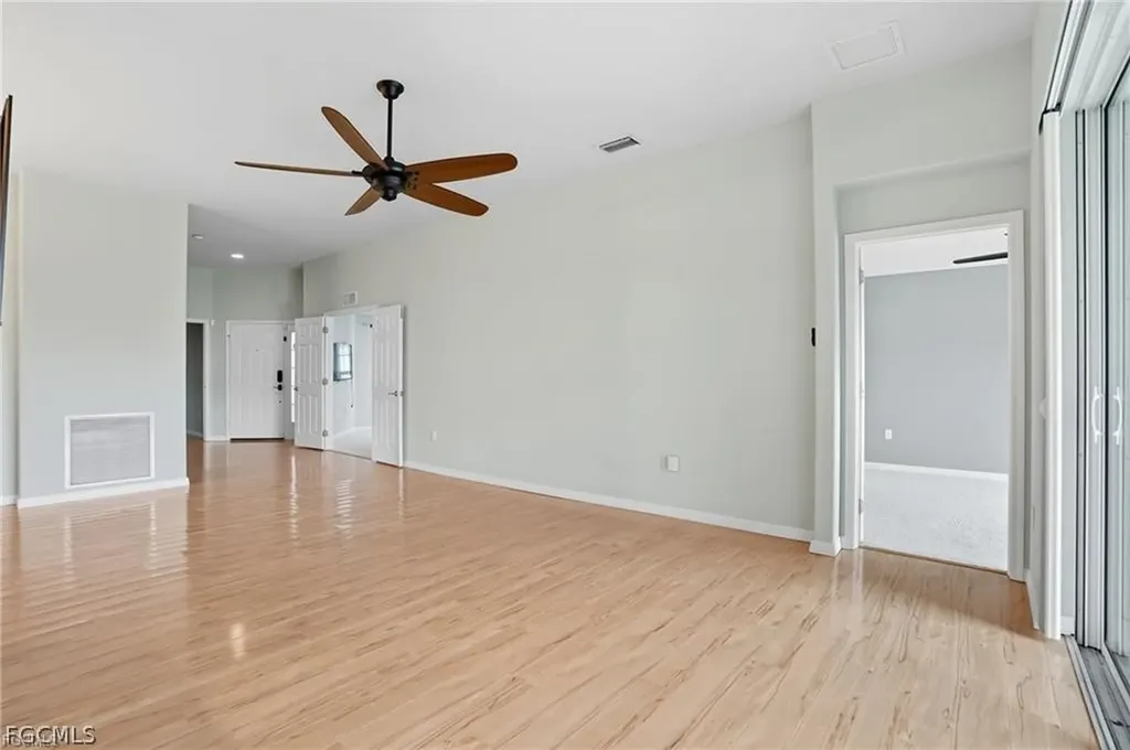 2427 Woodbourne Place Cape Coral FL 33991