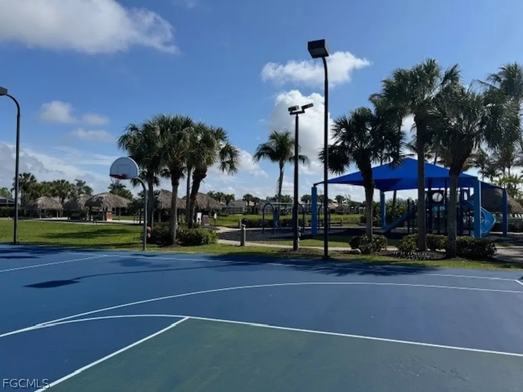 2427 Woodbourne Place Cape Coral FL 33991