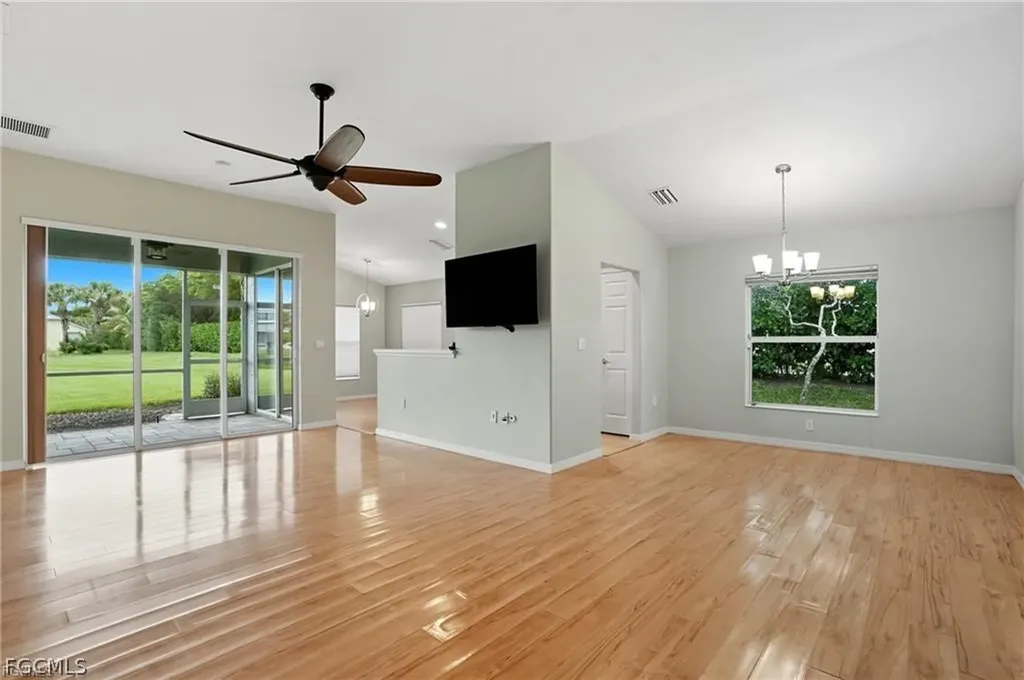 2427 Woodbourne Place Cape Coral FL 33991
