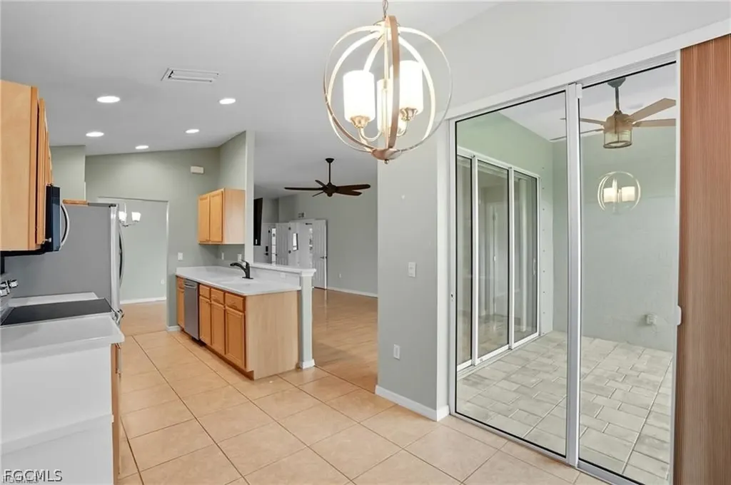 2427 Woodbourne Place Cape Coral FL 33991