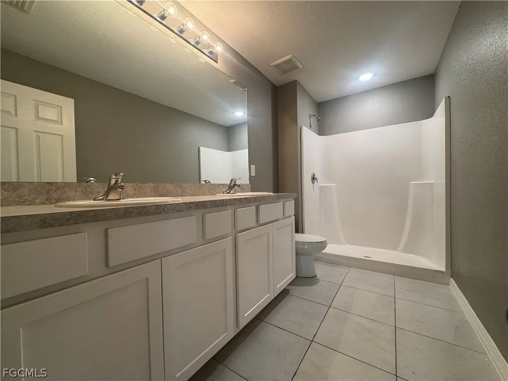 3415 58th Street W Lehigh Acres FL 33971