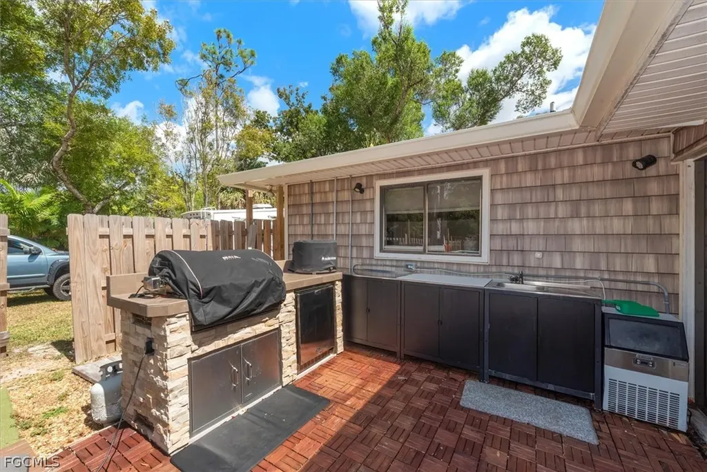 15710 Shamrock Drive Fort Myers FL 33912