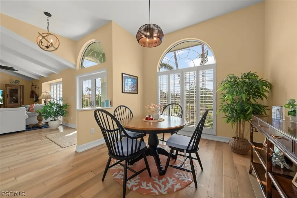 1238 Par View Drive Sanibel FL 33957