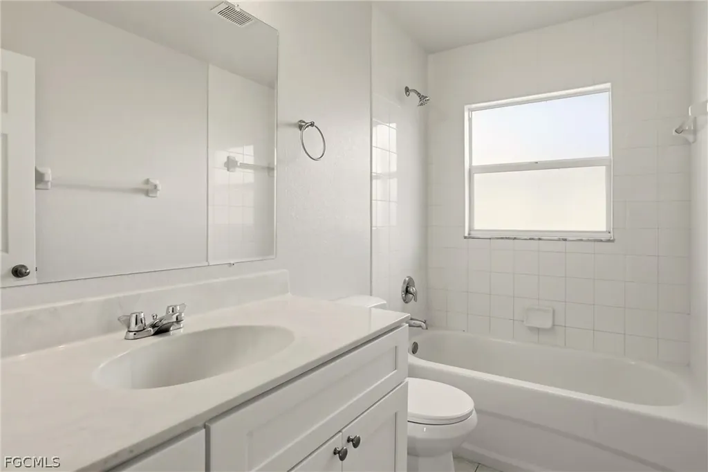 2607 30th Street SW Lehigh Acres FL 33976