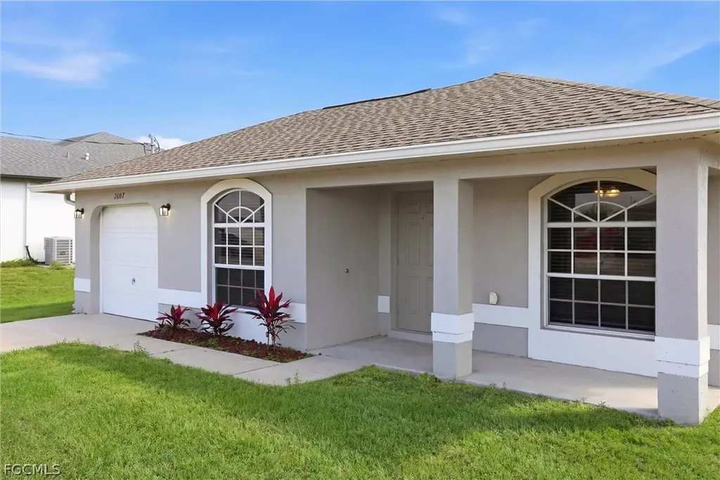 2607 30th Street SW Lehigh Acres FL 33976