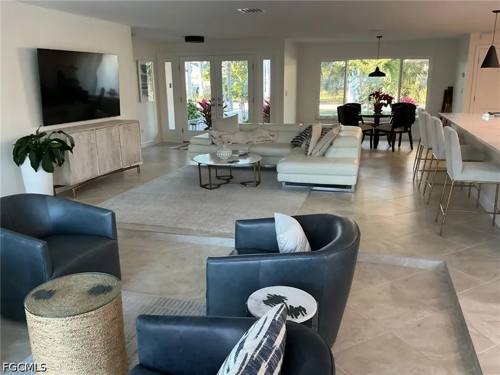 132 El Dorado Parkway W Cape Coral FL 33914