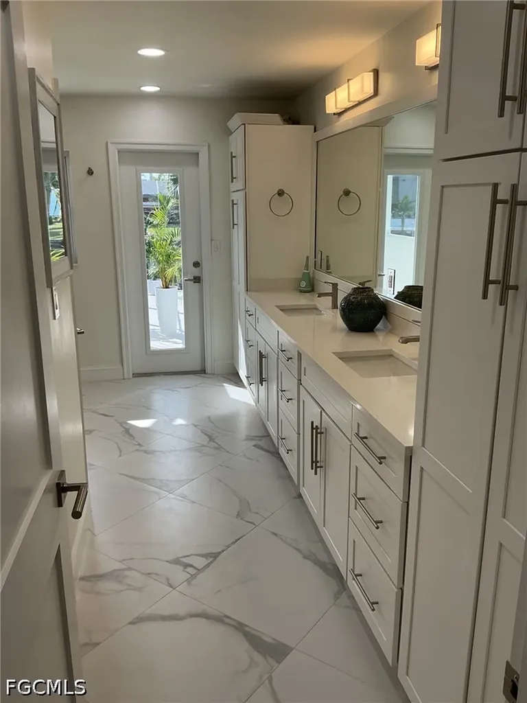 132 El Dorado Parkway W Cape Coral FL 33914