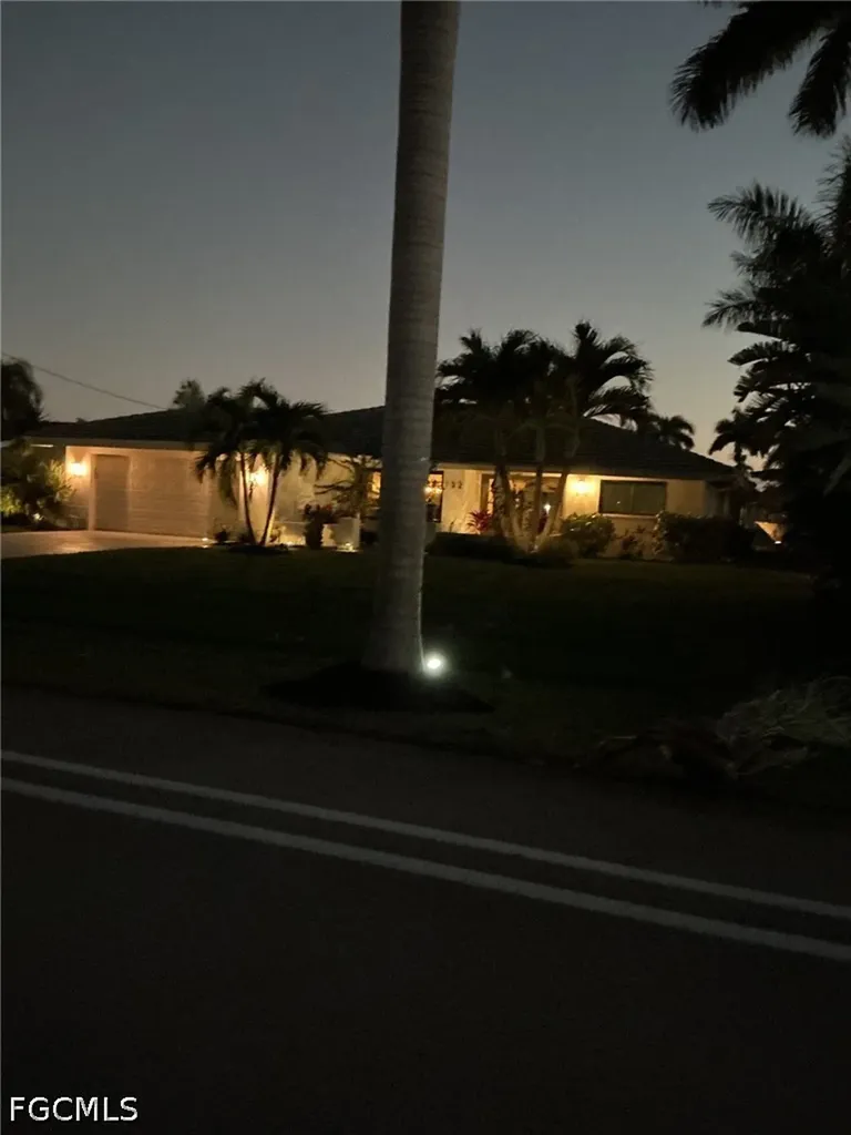132 El Dorado Parkway W Cape Coral FL 33914