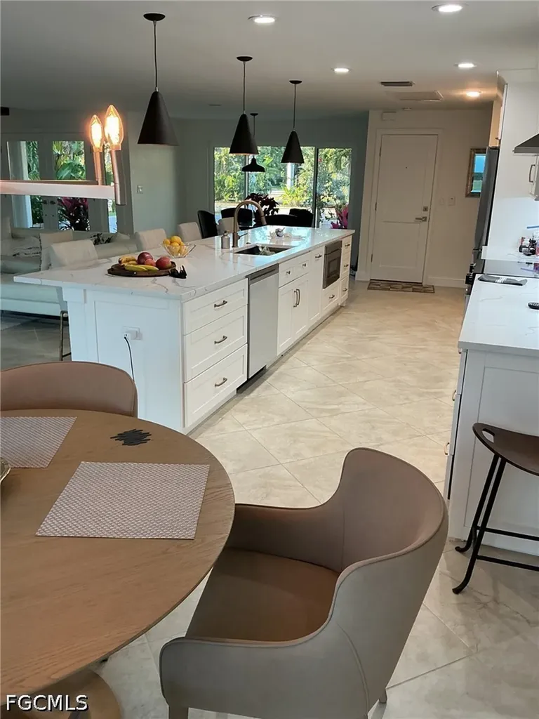 132 El Dorado Parkway W Cape Coral FL 33914