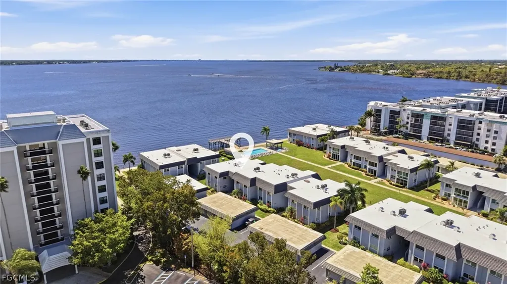 3374 N Key Drive North Fort Myers FL 33903