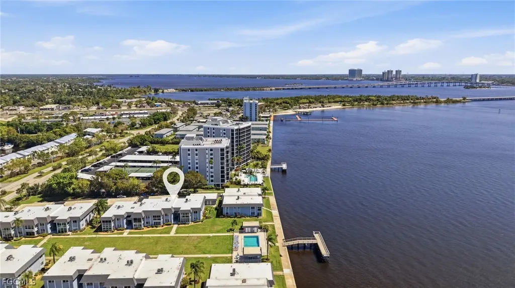 3374 N Key Drive North Fort Myers FL 33903