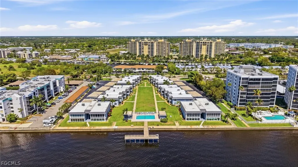 3374 N Key Drive North Fort Myers FL 33903