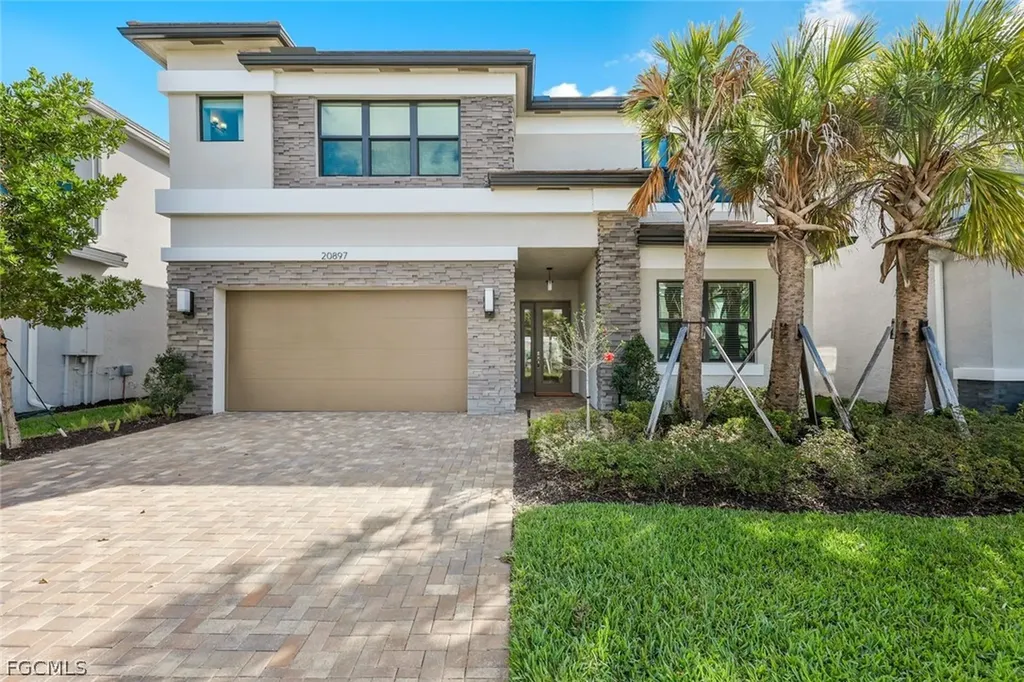 Estero FL, 20897 Thistle Leaf Lane