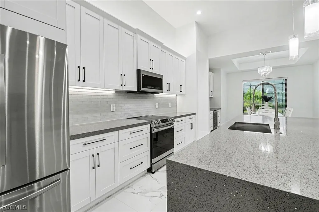 3621 NW 1st Street Cape Coral FL 33993