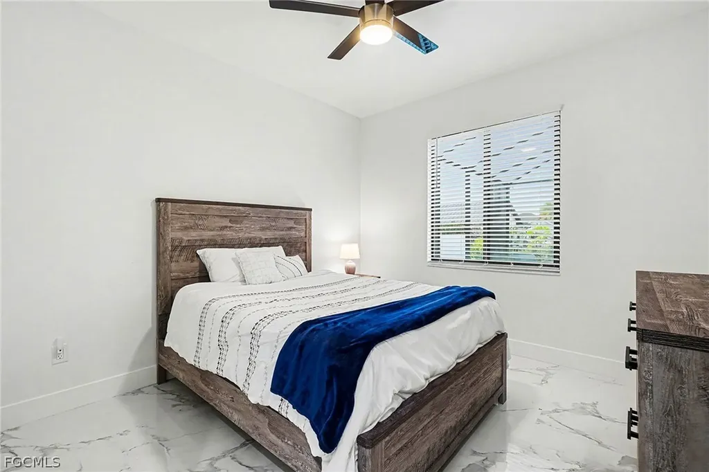 3621 NW 1st Street Cape Coral FL 33993